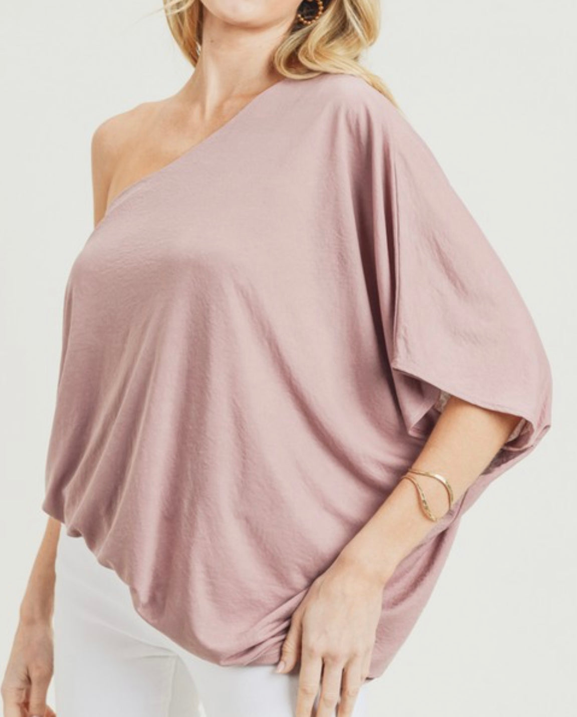 One Shoulder Craze