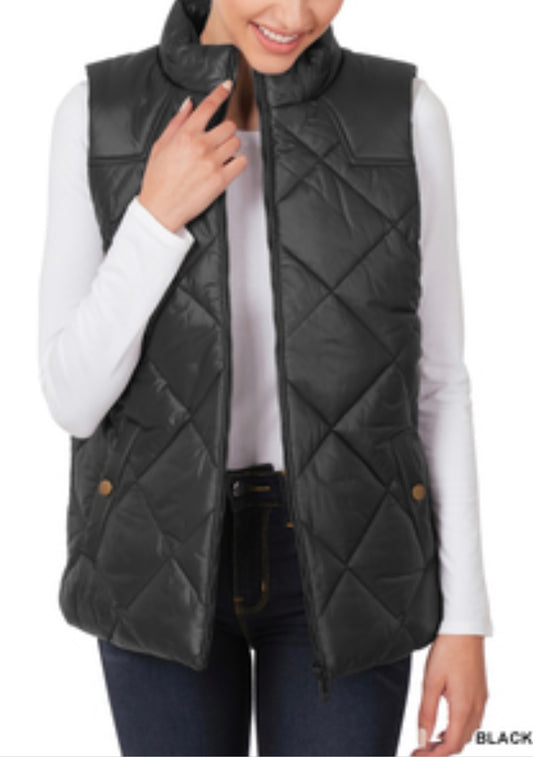 Puffer Vest w/Snap Close Pockets